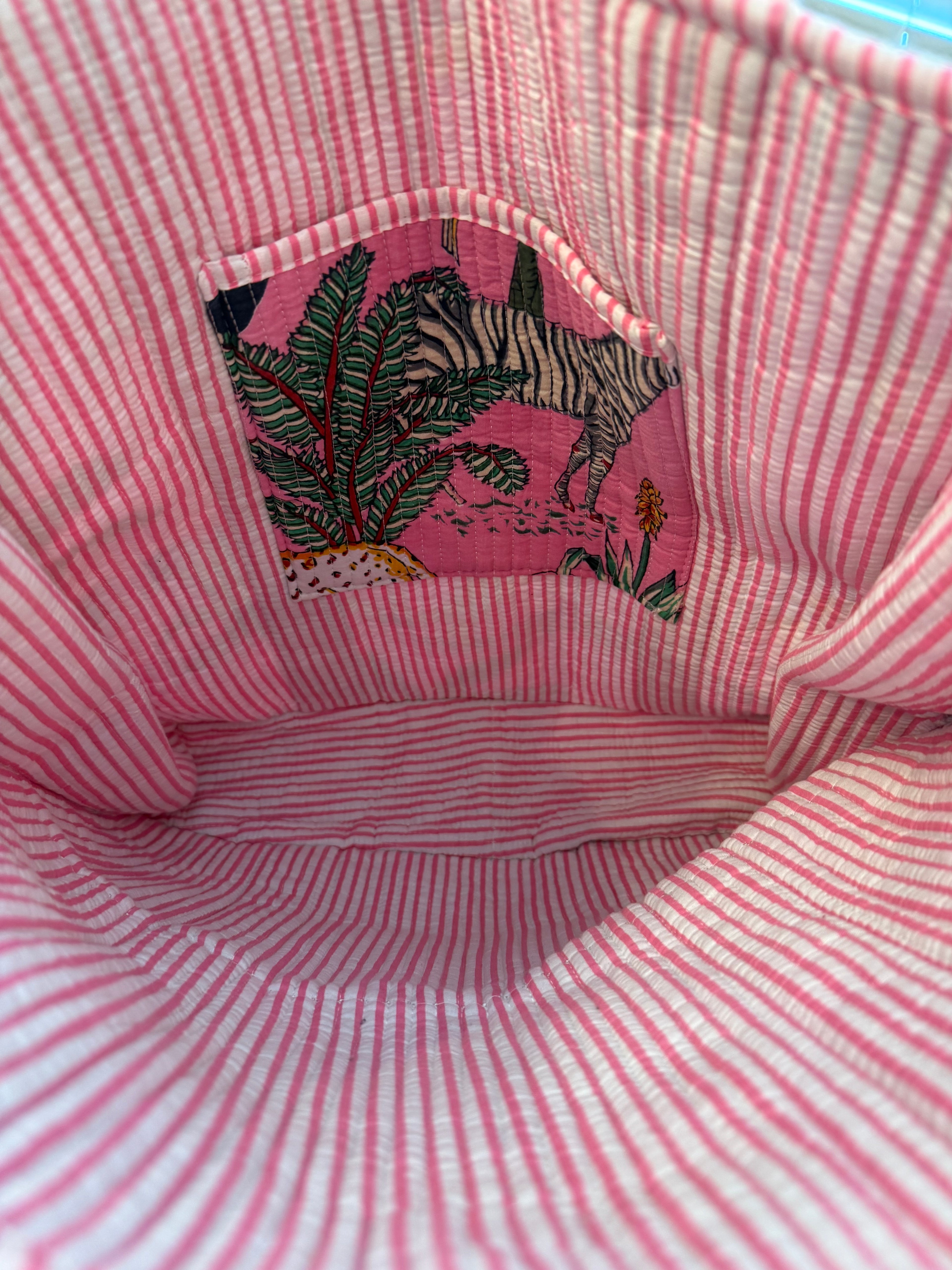 Palm Trees, Zebras and Leopards on Pink Quilted Bag
